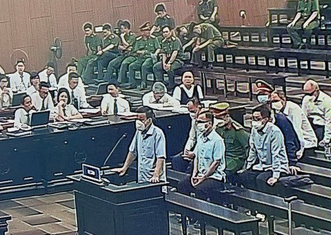 Cựu chủ tịch Bình Dương: Khi báo chí đăng mới biết đất ‘vàng’ đã bị bán cho tư nhân - Ảnh 1. Cựu chủ tịch Bình Dương: Khi báo chí đăng mới biết đất ‘vàng’ đã bị bán cho tư nhân - Ảnh 1.
