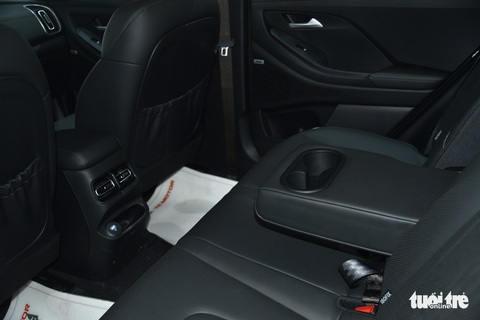 Hyundai Creta bản cao cấp nhất về đại lý: Giá 730 triệu đồng, nhiều trang bị được chờ đợi - Ảnh 9. Hyundai Creta bản cao cấp nhất về đại lý: Giá 730 triệu đồng, nhiều trang bị được chờ đợi - Ảnh 9.