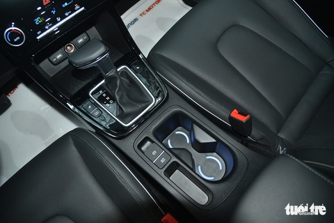 Hyundai Creta bản cao cấp nhất về đại lý: Giá 730 triệu đồng, nhiều trang bị được chờ đợi - Ảnh 10. Hyundai Creta bản cao cấp nhất về đại lý: Giá 730 triệu đồng, nhiều trang bị được chờ đợi - Ảnh 10.