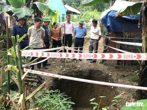 Sụt lún 250 hộ dân bị ảnh hưởng: Có tác động từ khai thác hầm lò, mỏ - Ảnh 1. Sụt lún 250 hộ dân bị ảnh hưởng: Có tác động từ khai thác hầm lò, mỏ - Ảnh 1.