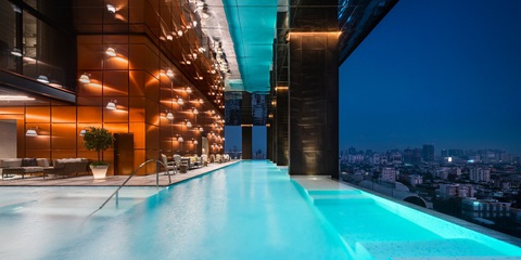 Huyền thoại thế giới Philippe Starck thiết kế biệt thự bán đảo Hollywood Hills - Ảnh 3. Huyền thoại thế giới Philippe Starck thiết kế biệt thự bán đảo Hollywood Hills - Ảnh 3.