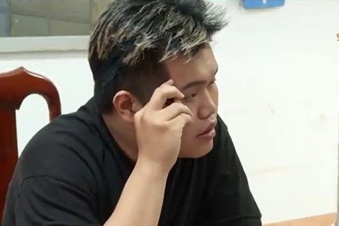 Bắt thanh niên yêu cầu người vay tiền thế chấp bằng clip nóng - Ảnh 1. Bắt thanh niên yêu cầu người vay tiền thế chấp bằng clip nóng - Ảnh 1.