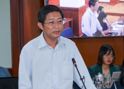 Nạn chặt chém tại Tân Sơn Nhất: Có đường dây nóng nhưng không có cuộc gọi nào - Ảnh 1. Nạn chặt chém tại Tân Sơn Nhất: Có đường dây nóng nhưng không có cuộc gọi nào - Ảnh 1.