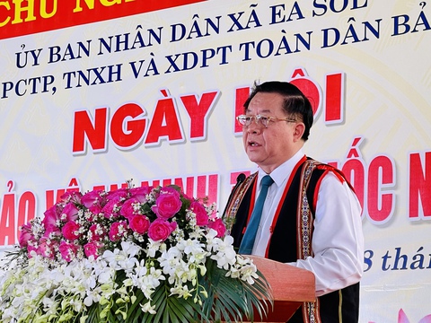 Cần nhân thêm nhiều điểm sáng toàn dân bảo vệ Tổ quốc như Ea Sol - Ảnh 3. Cần nhân thêm nhiều điểm sáng toàn dân bảo vệ Tổ quốc như Ea Sol - Ảnh 3.