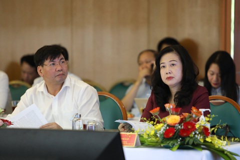 Y bác sĩ kêu vì ca trực 115.000 đồng, ca mổ 150.000 đồng... - Ảnh 1. Y bác sĩ kêu vì ca trực 115.000 đồng, ca mổ 150.000 đồng... - Ảnh 1.