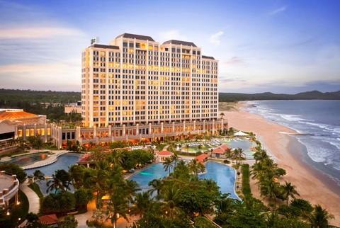 Holiday Inn Resort Ho Tram Beach đạt chứng nhận 5 sao - Ảnh 1. Holiday Inn Resort Ho Tram Beach đạt chứng nhận 5 sao - Ảnh 1.