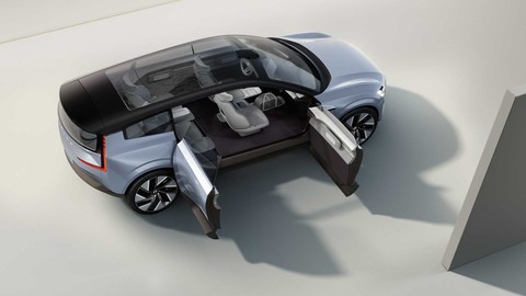 Volvo XC90 đời mới có thể đổi tên thành Embla, lột xác thiết kế - Ảnh 3. Volvo XC90 đời mới có thể đổi tên thành Embla, lột xác thiết kế - Ảnh 3.