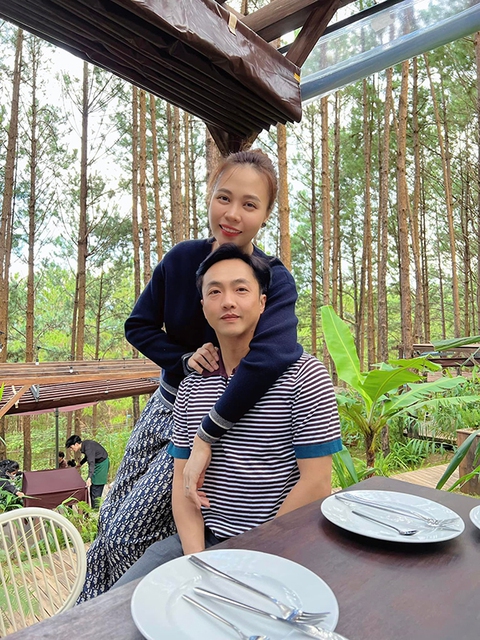 Ảnh vui sao Việt 19-8: Con trai Hồ Ngọc Hà - Kim Lý làm mặt ‘quạu’ - Ảnh 2. Ảnh vui sao Việt 19-8: Con trai Hồ Ngọc Hà - Kim Lý làm mặt ‘quạu’ - Ảnh 2.