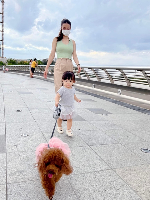 Ảnh vui sao Việt 19-8: Con trai Hồ Ngọc Hà - Kim Lý làm mặt ‘quạu’ - Ảnh 5. Ảnh vui sao Việt 19-8: Con trai Hồ Ngọc Hà - Kim Lý làm mặt ‘quạu’ - Ảnh 5.