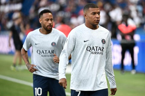 HLV PSG nói không có căng thẳng giữa Neymar và Mbappe, chưa quyết người sút phạt đền - Ảnh 2. HLV PSG nói không có căng thẳng giữa Neymar và Mbappe, chưa quyết người sút phạt đền - Ảnh 2.