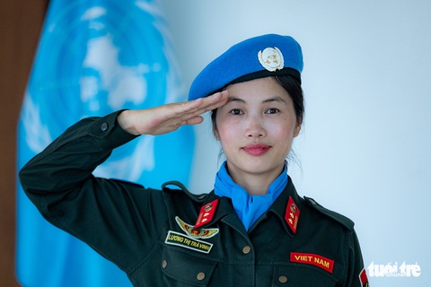 Nữ trung tá công an đi gìn giữ hòa bình quốc tế - Ảnh 1. Nữ trung tá công an đi gìn giữ hòa bình quốc tế - Ảnh 1.
