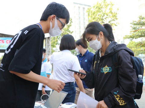 Doanh nghiệp nước ngoài muốn đại học Việt Nam dạy sinh viên thái độ làm việc - Ảnh 2. Doanh nghiệp nước ngoài muốn đại học Việt Nam dạy sinh viên thái độ làm việc - Ảnh 2.
