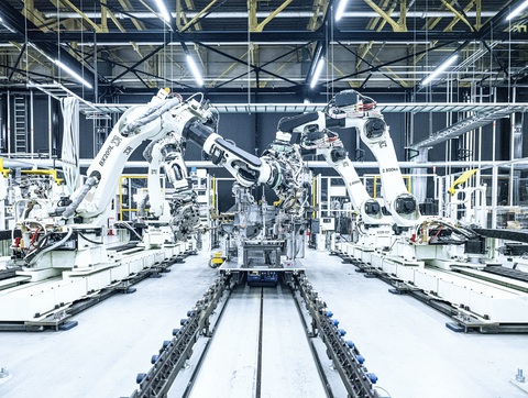 Toyota phải đóng cửa nhà máy vì dùng quá nhiều điện - Ảnh 1. Toyota phải đóng cửa nhà máy vì dùng quá nhiều điện - Ảnh 1.