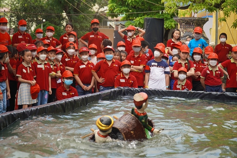 Hồi sinh múa rối nước ở xứ dừa - Ảnh 1. Hồi sinh múa rối nước ở xứ dừa - Ảnh 1.