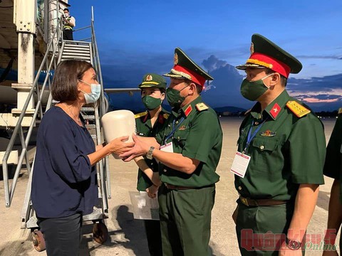 Truy điệu và an táng Anh hùng Lực lượng vũ trang nhân dân Kostas Sarantidis - Nguyễn Văn Lập - Ảnh 5. Truy điệu và an táng Anh hùng Lực lượng vũ trang nhân dân Kostas Sarantidis - Nguyễn Văn Lập - Ảnh 5.