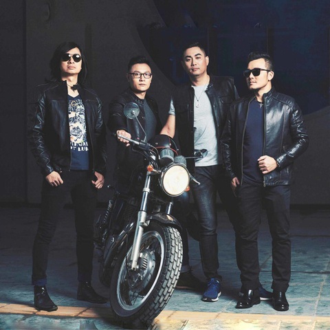 Chi Pu ra liên tiếp 5 MV; Thái Hòa đóng vai người gù - Ảnh 4.