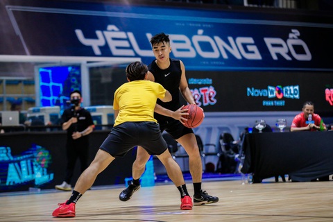 Cầu thủ và huấn luyện viên VBA tuyên chiến tại VBall Supreme mùa 1 - Ảnh 4. Cầu thủ và huấn luyện viên VBA tuyên chiến tại VBall Supreme mùa 1 - Ảnh 4.