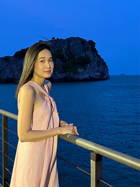 Ảnh vui sao Việt 20-8: Thanh Thúy đón tuổi 40 vui nhộn - Ảnh 4. Ảnh vui sao Việt 20-8: Thanh Thúy đón tuổi 40 vui nhộn - Ảnh 4.