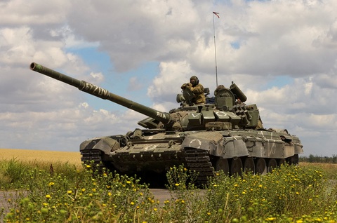 Bộ Quốc phòng Nga: Ukraine đầu độc lính Nga ở Zaporizhzhia, Ukraine: Có thể do ăn đồ hộp quá hạn - Ảnh 1. Bộ Quốc phòng Nga: Ukraine đầu độc lính Nga ở Zaporizhzhia, Ukraine: Có thể do ăn đồ hộp quá hạn - Ảnh 1.