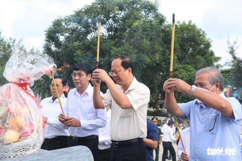 Để người dân xã đảo thật sự thấy mình là người con của TP.HCM - Ảnh 3. Để người dân xã đảo thật sự thấy mình là người con của TP.HCM - Ảnh 3.