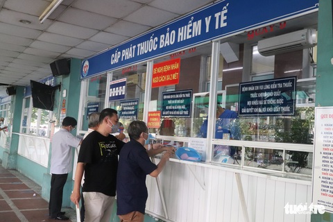 Thiếu thuốc, câu chuyện 20 năm - Ảnh 1. Thiếu thuốc, câu chuyện 20 năm - Ảnh 1.