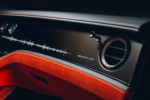 Bentley Mulliner Batur ra mắt: Đỉnh cao mới của Bentley, giá 1,95 triệu USD, 18 chiếc đều đã bán hết - Ảnh 11. Bentley Mulliner Batur ra mắt: Đỉnh cao mới của Bentley, giá 1,95 triệu USD, 18 chiếc đều đã bán hết - Ảnh 11.