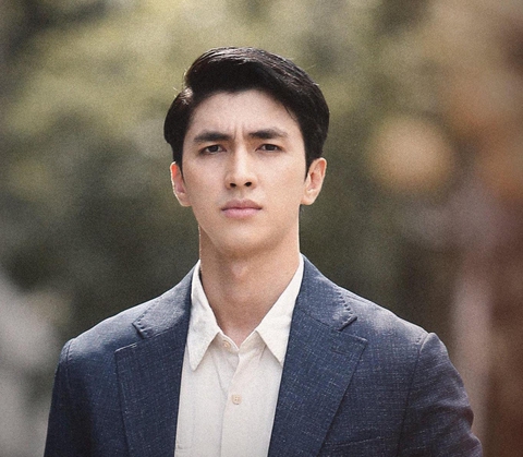 Hoài Linh được biển người đón chào khi đi diễn ở miền Trung - Ảnh 4. Hoài Linh được biển người đón chào khi đi diễn ở miền Trung - Ảnh 4.