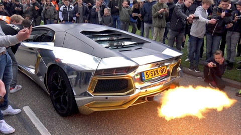 Quy tắc bất thành văn với chủ xe Lamborghini: Nhiều tiền là chưa đủ, phải bản lĩnh lớn - Ảnh 3. Quy tắc bất thành văn với chủ xe Lamborghini: Nhiều tiền là chưa đủ, phải bản lĩnh lớn - Ảnh 3.