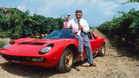 Quy tắc bất thành văn với chủ xe Lamborghini: Nhiều tiền là chưa đủ, phải bản lĩnh lớn - Ảnh 1. Quy tắc bất thành văn với chủ xe Lamborghini: Nhiều tiền là chưa đủ, phải bản lĩnh lớn - Ảnh 1.