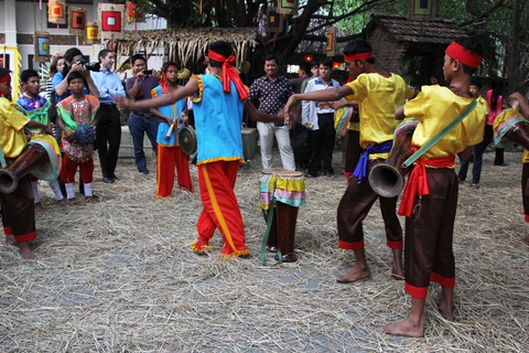 Tôn vinh ẩm thực ba miền và kích cầu du lịch - Ảnh 3. Tôn vinh ẩm thực ba miền và kích cầu du lịch - Ảnh 3.