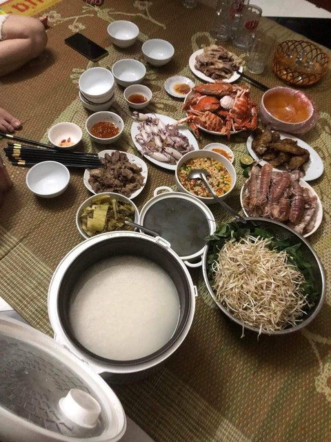Ảnh vui 22-8: Ai... đi ăn ốc cảm giác mạnh không? - Ảnh 4. Ảnh vui 22-8: Ai... đi ăn ốc cảm giác mạnh không? - Ảnh 4.