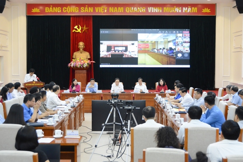 Đề nghị thực hiện văn hóa học đường từ năm học mới - Ảnh 1. Đề nghị thực hiện văn hóa học đường từ năm học mới - Ảnh 1.
