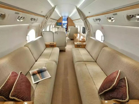 ‘Soi’ máy bay 65 triệu USD của Elon Musk và Bill Gates: Tốc độ gần siêu thanh, cabin xa xỉ độ riêng - Ảnh 4. ‘Soi’ máy bay 65 triệu USD của Elon Musk và Bill Gates: Tốc độ gần siêu thanh, cabin xa xỉ độ riêng - Ảnh 4.
