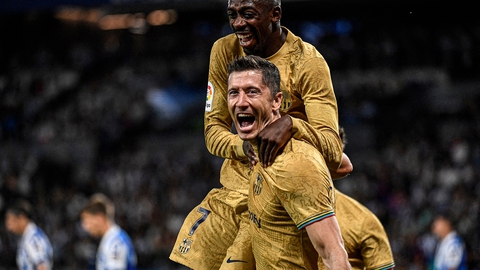 Lewandowski lập cú đúp cho Barca trong ngày sinh nhật - Ảnh 1. Lewandowski lập cú đúp cho Barca trong ngày sinh nhật - Ảnh 1.