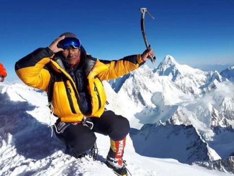 Sherpa người Nepal lập kỷ lục về leo núi - Ảnh 1. Sherpa người Nepal lập kỷ lục về leo núi - Ảnh 1.