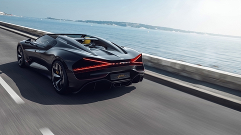 5 điểm đáng kinh ngạc trên Bugatti Mistral Roadster - xe mui trần mạnh nhất thế giới - Ảnh 11. 5 điểm đáng kinh ngạc trên Bugatti Mistral Roadster - xe mui trần mạnh nhất thế giới - Ảnh 11.