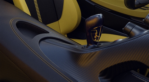 5 điểm đáng kinh ngạc trên Bugatti Mistral Roadster - xe mui trần mạnh nhất thế giới - Ảnh 14. 5 điểm đáng kinh ngạc trên Bugatti Mistral Roadster - xe mui trần mạnh nhất thế giới - Ảnh 14.