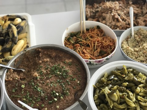 Ăn chay cho nhẹ dạ, ăn chay vì… thèm rau - Ảnh 4. Ăn chay cho nhẹ dạ, ăn chay vì… thèm rau - Ảnh 4.