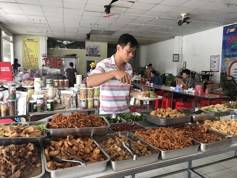 Ăn chay cho nhẹ dạ, ăn chay vì… thèm rau - Ảnh 3. Ăn chay cho nhẹ dạ, ăn chay vì… thèm rau - Ảnh 3.