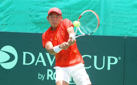 Lý Hoàng Nam đánh bại tay vợt từng hạng 49 thế giới Illya Marchenko - Ảnh 1. Lý Hoàng Nam đánh bại tay vợt từng hạng 49 thế giới Illya Marchenko - Ảnh 1.
