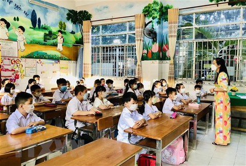 Học sinh ở Cần Thơ không phải đóng học phí - Ảnh 1. Học sinh ở Cần Thơ không phải đóng học phí - Ảnh 1.