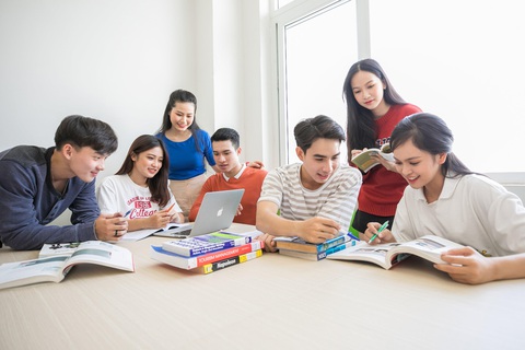 Chương trình liên kết chuẩn quốc tế, học phí Việt Nam: Trường đại học Tài Chính - Marketing - Ảnh 1. Chương trình liên kết chuẩn quốc tế, học phí Việt Nam: Trường đại học Tài Chính - Marketing - Ảnh 1.