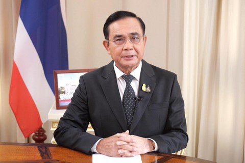 Thủ tướng Prayut Chan-o-cha bị tòa đình chỉ công tác - Ảnh 1. Thủ tướng Prayut Chan-o-cha bị tòa đình chỉ công tác - Ảnh 1.