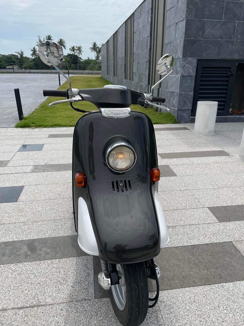 Honda Julio gần 25 năm tuổi - xe tay ga cổ điển, phá cách, giá hơn 70 triệu đồng tại Việt Nam - Ảnh 8. Honda Julio gần 25 năm tuổi - xe tay ga cổ điển, phá cách, giá hơn 70 triệu đồng tại Việt Nam - Ảnh 8.