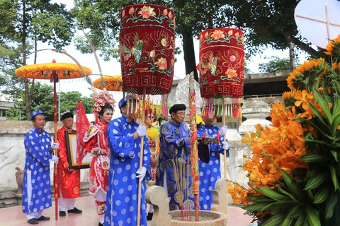 Lễ Khai hạ - Cầu an tại lăng Lê Văn Duyệt là di tích văn hóa phi vật thể cấp quốc gia - Ảnh 3. Lễ Khai hạ - Cầu an tại lăng Lê Văn Duyệt là di tích văn hóa phi vật thể cấp quốc gia - Ảnh 3.