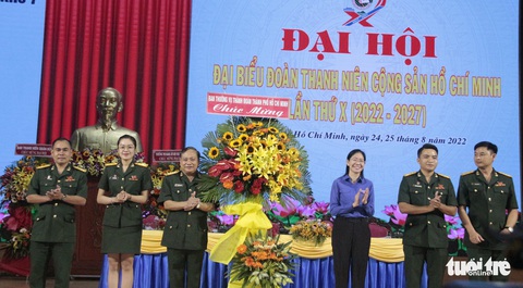 Mỗi đoàn viên thanh niên là một chiến sĩ văn hóa - Ảnh 3. Mỗi đoàn viên thanh niên là một chiến sĩ văn hóa - Ảnh 3.