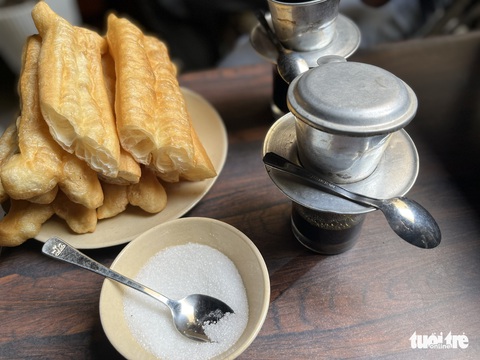 Du lịch dịp lễ 2-9: Độc đáo city tour tại TP.HCM - Ảnh 3. Du lịch dịp lễ 2-9: Độc đáo city tour tại TP.HCM - Ảnh 3.