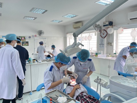 Mang nụ cười đến cho 1.000 trẻ ở Trà Vinh - Ảnh 1. Mang nụ cười đến cho 1.000 trẻ ở Trà Vinh - Ảnh 1.