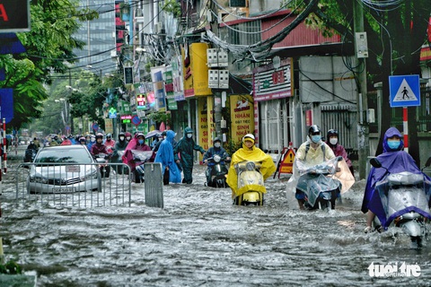 Không chịu sức ép nào vụ lấy ý kiến tặng huân chương cho Công ty Thoát nước Hà Nội - Ảnh 1. Không chịu sức ép nào vụ lấy ý kiến tặng huân chương cho Công ty Thoát nước Hà Nội - Ảnh 1.