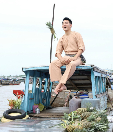 Ca sĩ Nguyễn Phi Hùng: Trao chân tình sẽ nhận được chân tình - Ảnh 1. Ca sĩ Nguyễn Phi Hùng: Trao chân tình sẽ nhận được chân tình - Ảnh 1.